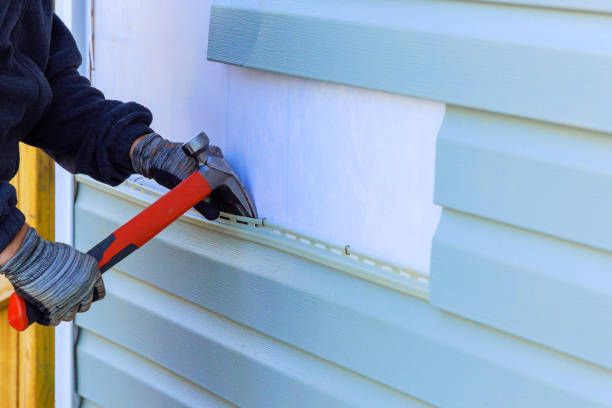 Trusted Siding Repair service in Warrenville, IL - Creative Siding